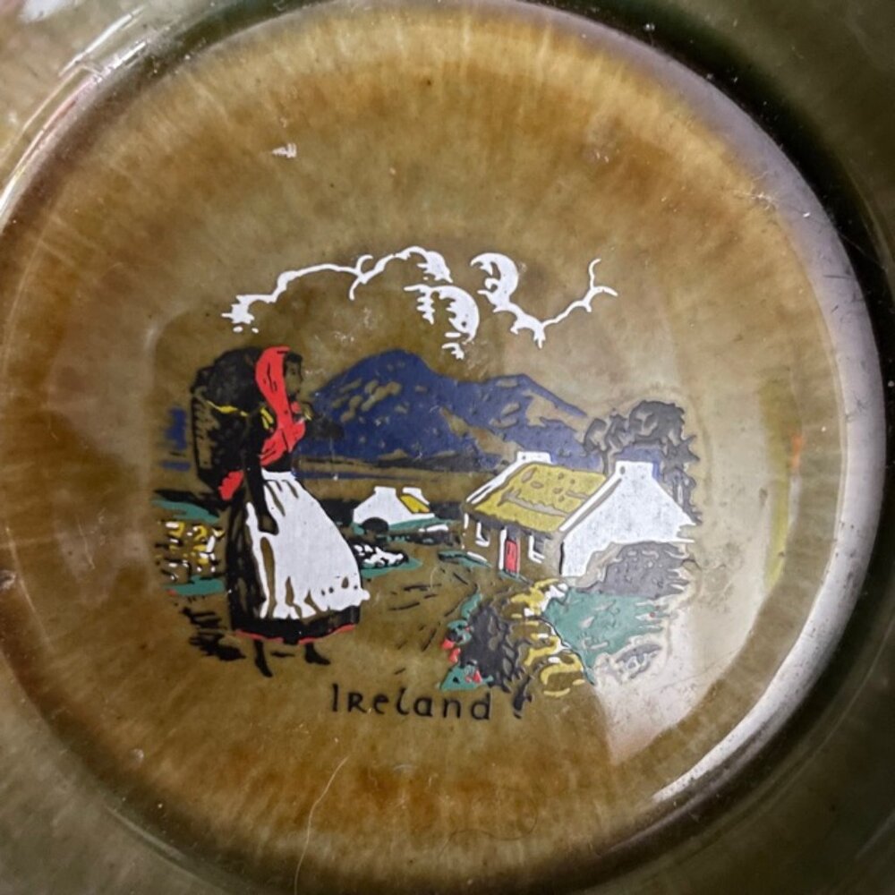 Vintage Wade Irish Porcelain Trinket Tray 4.5” Round Green Scenic Design Ireland - Picture 2 of 5